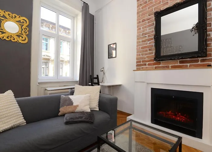 Apartment Your Place